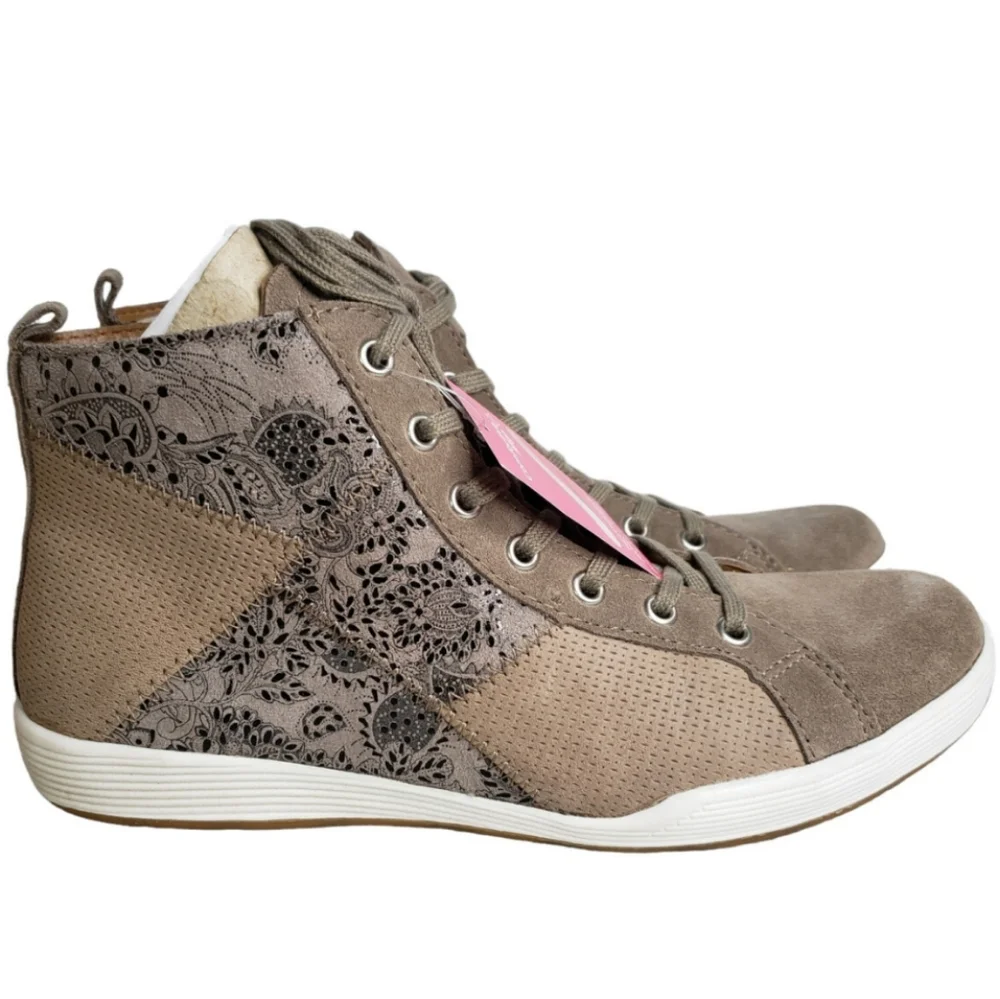 COMFORTIVA 👣Lupine in Tulpe Multi Suede Boot/Sneakers footwear